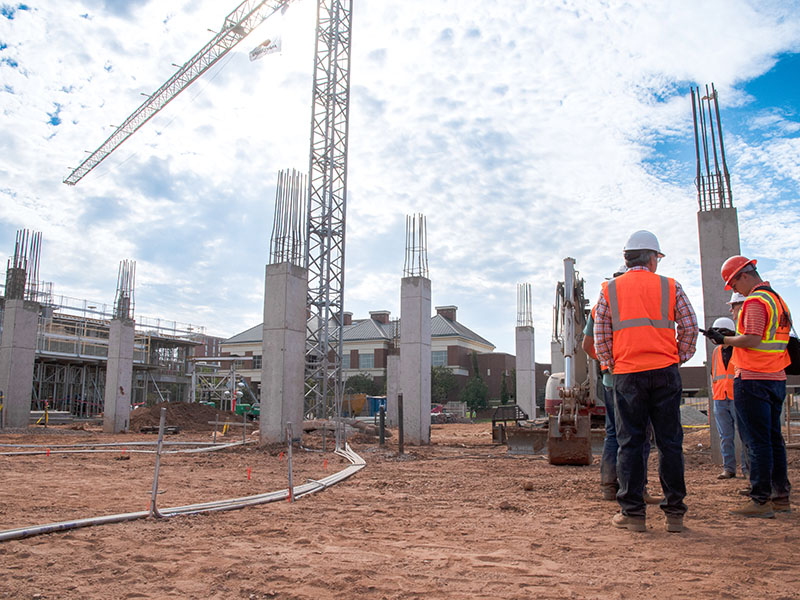Tour group on the New Frontiers site